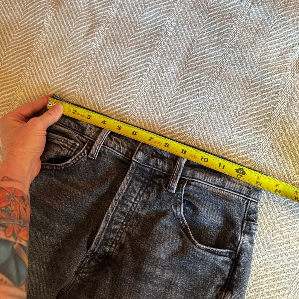 Mother High Waisted Hiker Hover Jeans Midnights With Molly Faded Black Size 26 - Picture 12 of 13